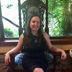 Meet your Posher, Diana